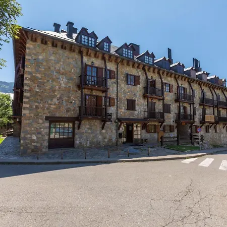 Appartement Pla Ermita Aiguestortes By Interhome Pla de l'Ermita